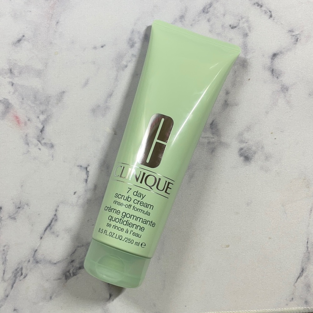 Clinique 7 Day Scrub Cream